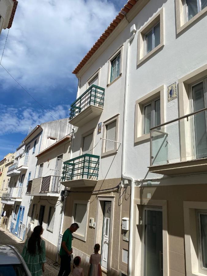 100 Meters From The Beach! Rua Da Regeneracao Nazaré Eksteriør bilde